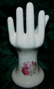 Lovely Pristine Floral Ceramic Display Hand For Jewelry - Picture 1 of 2