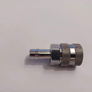 SUZUKI OUTBOARD ENGINE FUEL CONNECTOR.ENGINE AND TANK. 11mm x 5/16" - Picture 1 of 3