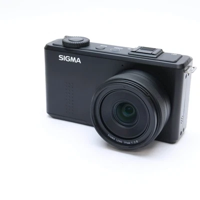 Sigma DP1 Merrill Digital Camera #325 - Image 1 of 4