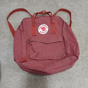 Fjallraven Kanken Backpack Red Bag IUC School/Hiking READ DESCRIPTION - Picture 1 of 16