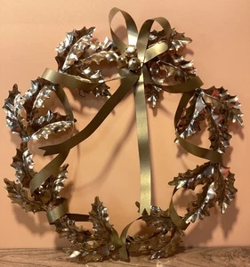 Vintage Metallkranz mit Blättern Schleife Glocken ca. -12" goldfarben - Bild 1 von 3