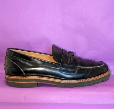 Mocasín Stuart Weitzman Manila charol borlas retiradas para mujer 10 M negro Foto 1 de 4