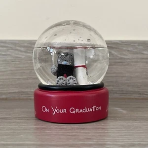 Carte Blanche - Tatty Teddy - Me To You - Bear Graduation - Snow Globe - 2011 - Picture 1 of 9