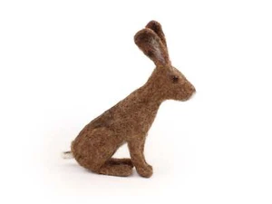 The Makerss Felting Kit - Hare Needle Felt Kit - Picture 1 of 4
