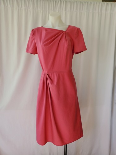 Abito plissettato rosa VALENTINO Technocouture taglia 8 10?