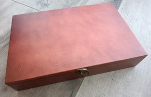Edle Münzkasette aus Holz, mit Münztableaus und Münzkapseln (MK5) - Bild 1 von 3