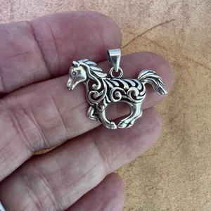 Horse Sterling Silver 925 Pendant Horse Celtic Trotting Pony Handcrafted - Picture 1 of 5