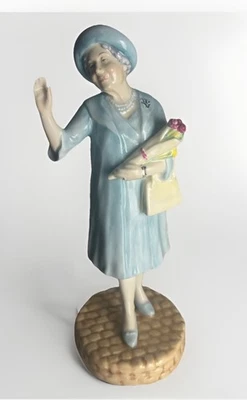 Queen Mother 100 Royal Doulton - Image 1 of 4