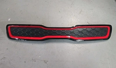 2014-2017 Kia Soul 2.0 Red Zone Edition Upper Radiator Grille B2F38-AB100 Foto 1 de 4