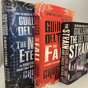 The Strain Trilogy Chuck Hogan &  Guillermo Deltoro 3 Book Bundle - Foto 1 di 24