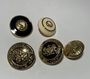 St John Marie Gray Designer 5 Gold Black Coat Round Metal Button Vintage SJ4 - Picture 1 of 3