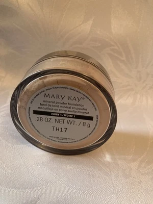 New Mary Kay Mineral Powder Foundation Ivory 1 Discontinued #040984 .28oz no box - Image 1 of 3