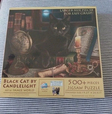 Rompecabezas SunsOut 500+ piezas recicladas gato negro luz de velas piezas más grandes Halloween Foto 1 de 4