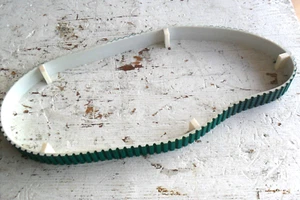 BRECOFLEX Zahnriemen AT10, Nylon, Zahnabdeckung, 32 mm breit, 1100 mm lang, NEU - Bild 1 von 4