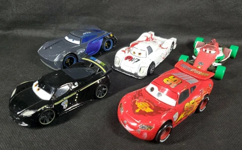 LOT Disney Pixar Cars 2 1:43 Scale Storm Francesco McQueen Todoroki Hamilton Cover