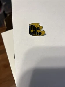 Vintage The Who 1" Metal Enamel Lapel Pinback hat Pin 1980'S - Picture 1 of 6