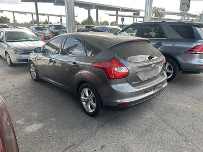 Puerta trasera izquierda vidrio usado se adapta: Ford Focus 2014 tintado trasero izquierdo grado A Foto 1 de 4