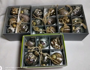 VINTAGE INDIEN GLÄNZEND GLAS KUGEL-STIL KUGEL GLAS ORMAMNET SET 24 TEILE - Bild 1 von 12