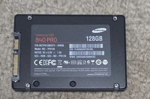 Samsung 840 Pro 128GB Internal 2.5" SSD - Afbeelding 1 van 2