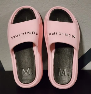 Municipal Men's 7 Wmns 8.5 Podium Slides M.Float Waterproof Gym Shower Spellout - Picture 1 of 8