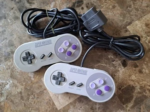 2 Official Super Nintendo SNES Original Authentic OEM Controllers Working Lot B - Picture 1 of 6