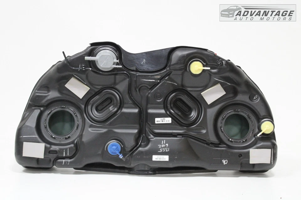 2015-2021 CHRYSLER 300 AWD 3.6L GAS REAR FUEL GASOLINE RESERVOIR TANK OEM - Image 1 of 4