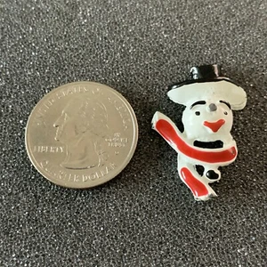Winter Snowman Christmas Time Vintage Pin Pinback #40769 - Picture 1 of 2