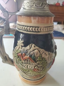 Deutscher Deckel Bierstein aus West Germany Liebe, Trinken, Singen Vintage  - Bild 1 von 7