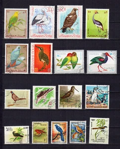 les oiseaux un lot de 15 timbres oblitérés /TE5527 - Picture 1 of 1
