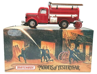 Matchbox Models of Yesteryear YFE04 1939 Bedford Water Tanker - Fire - MIB - Image 1 of 2