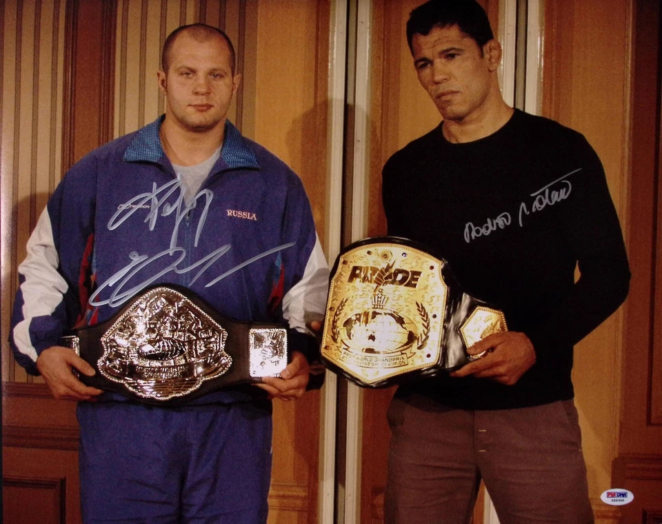 Foto firmada por Fedor Emelianenko y Antonio Rodrigo Nogueira 16x20 PSA/DNA Pride FC Foto 1 de 4