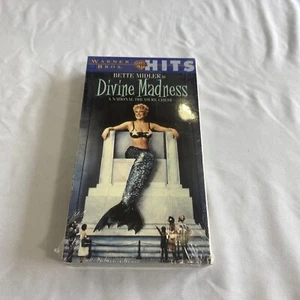 Bette Midler Divine Madness VHS  1994 Warner Bros Home Video Sealed - Picture 1 of 9