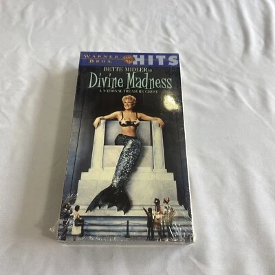 Bette Midler Divine Madness VHS  1994 Warner Bros Home Video Sealed - Image 1 of 4