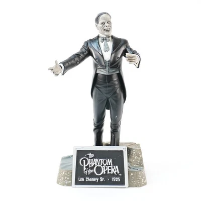 Vintage Universal Monsters Sideshow The Phantom Of The Opera action figure - Image 1 of 4