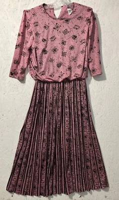 Vtg 80s 90s Pink Black Floral Rose Dress 3/4 Sleeves Pleated Skirt SZ 12 See Pic - Image 1 of 4