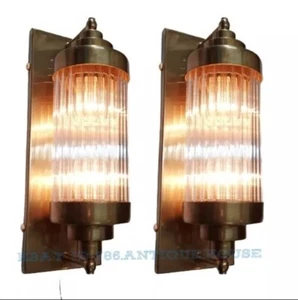 Vintage Art Deco Brass & Glass Skyscraper Wall Sconces - Pair - Picture 1 of 4