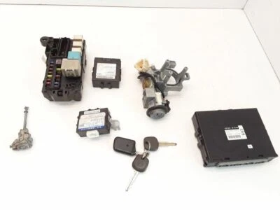 Daihatsu Sirion MK2 1.0i 51kw 2005 LHD Motor ECU Arranque Kit Bloqueo Set 89560B1030 Foto 1 de 4