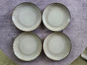 Pier 1 REACTIVE Dinner Plates Brown Gray Coupe Geo Embossed 11.25" Set Of 4 - Imagen 1 de 4