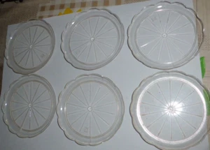 DDR  6  Stück Weinglas Bierglas  - Untersetzer aus Plaste  Konsum - Picture 1 of 1