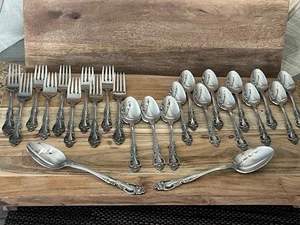 VTG Chalmette Stainless flatware 25 PCS Imperial International, Korea-Beautiful - Picture 1 of 24