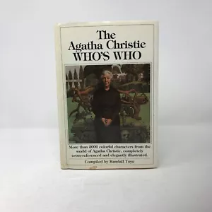 The AGATHA CHRISTIE Who’s Who Hardcover Illustrated - Imagen 1 de 5