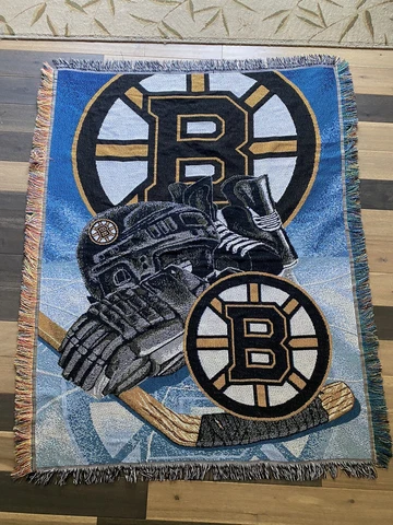 NEW WITH TAG NHL BOSTON BRUINS HOCKEY WOVEN BLANKET 4ftx5ft MIGHTY DUCKS BLUES Cover