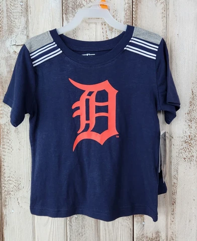 Detroit Tiger's Toddler Size 4t Short Set Genuine Merchandise Cover