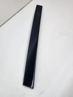 Cubierta exterior izquierda pilar B Subaru Legacy Outback 2005-2009 05 06 07 08 09 Foto 1 de 4