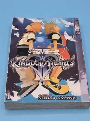 Kingdom Hearts 2, Vol 1 - Tokyopop Manga - Good Condition  - Image 1 of 4