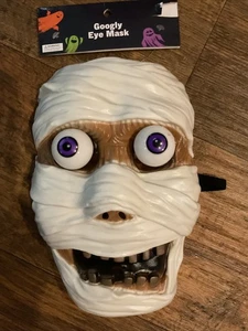 Googly Eye Mummy White Hard Plastic Halloween Mask - Picture 1 of 2