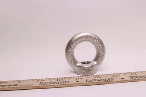 Tuercas de ojo de elevación Marcopol galvanizado zinc 16 mm 700 kg DIN 582 - Imagen 1 de 1