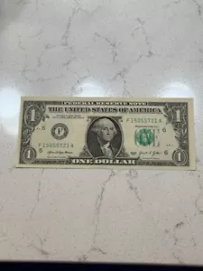 $1 ONE US DOLLAR BILL NOTE MISCUT MISALIGNED OFF CENTER ERROR - Picture 1 of 2