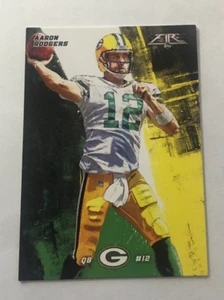 Aaron Rodgers 2015 Topps Fire Base Card #3 - Picture 1 of 2
