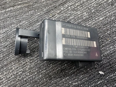 New OE 2007-2014 Chrysler 200 / Dodge Avenger Keyless Entry Receiver 5026165 - Image 1 of 2